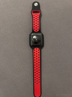 Apple Watch SE 44mm - 3