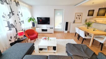 Veľkometrážny 4-izbový byt s parkovaním, Žilina - Záv - 3