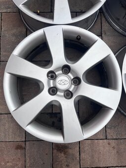 Orig. hliníkové disky Hyundai R18, 5x114,3 - 3