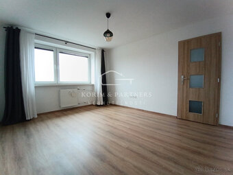 Kompletne prerobený dvojizbový byt na predaj, Komárno - 3