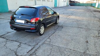 Peugeot 206+ - 3