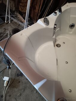 Predám hydromasažnu vaňu - 3