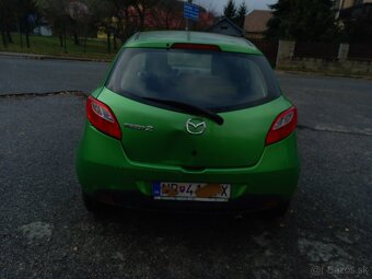 Predam Mazda 2 - 3