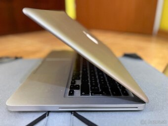 MacBook PRO 15" - 3