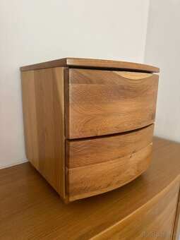 Masív posteľ dubové drevo + 2ks nočný stolík masív - 3