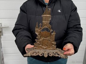Starožitný bronzový stojan na kapesní hodinky - 3