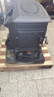 Liatinové kachle Jotul F 500 CB čierný lak - 3