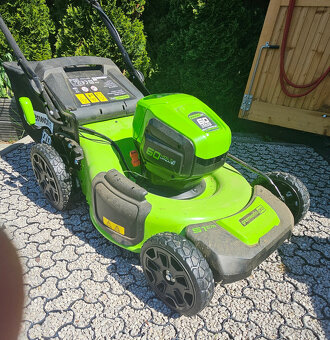 Predám Greenworks GD60LM51SP 60V AKU - 3