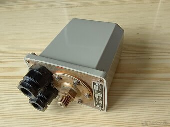 Tlakový spínač OEZ VR2D - 3
