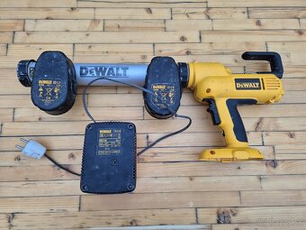 Dewalt - 3
