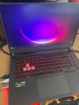 ASUS ROG STRIX G513RM-HQ213W - 3