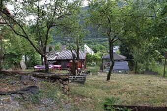 NA PREDAJ POZEMOK S CHATKOU S VÝHĽADOM NA KOŠICE - 3