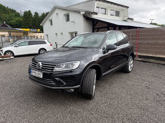 (MOŽNÝ ODPOČET) Volkswagen Touareg 3.0 TDI Exclusive 2018 - 3