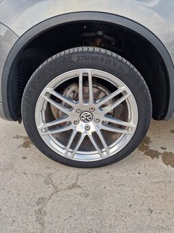Volkswagen Touareg - 3
