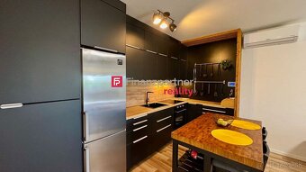 NOVINKA PREDAJ Luxusný 2-izbový byt s predzáhradkou a vlastn - 3