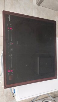 Predám varnú dosku Whirlpool indukčná - 3