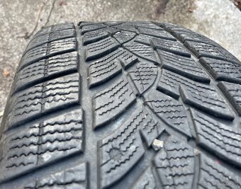 235/55 R18 zimné 4x goodyear - 3