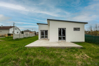 Novostavba nízkoenergetického bugalovu | Vojčice - 3