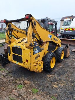 Predám smykovy nakladač - 3