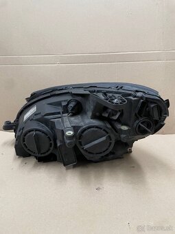 Predné svetla Mercedes-Benz C-class w204 - 3