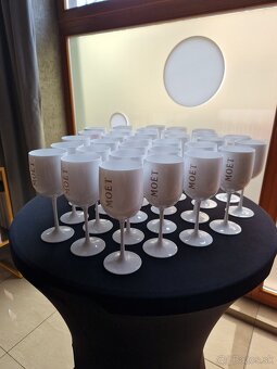 Predám biele štýlové poháre MOËT & CHANDON - 3