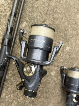 Rybárske prúty (udice) s navijákmi - 3