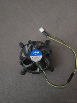 I3-4150 + Intel chladič - 3