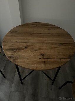 Jysk kuckynsky stôl - 3