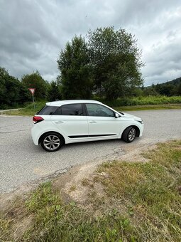 Hyundai i20 active - 3