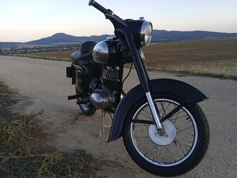 ČZ 175 Deluxe - 3