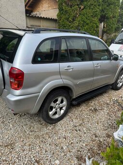 Toyota Raw 4x4 - 3
