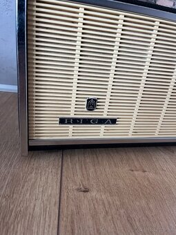 Staré retro rádio Riga - 3