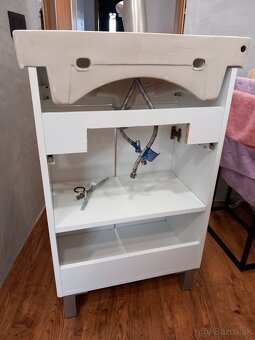 Umývadlo zo skrinkou 55cm - 3