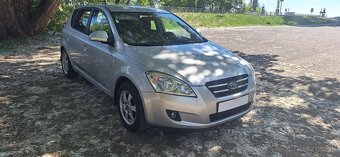 Kia ceed 1,6 benzín r.v. 4/2007 AUTOMAT - 3