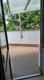 Prenájom 2izbového bytu v Ružinove s veĺkou krytou terasou - 3