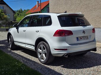 Volkswagen Touareg 4.2 d Rline - 3