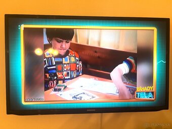 Samsung LCD 107 cm (42”) - 3
