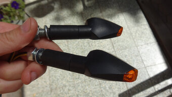 LED Mini smerovky čierne 1 pár - 3