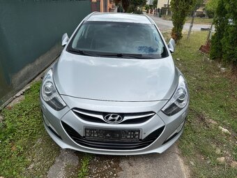 Predám alebo vymením Hyundai i40 1.7 TDi 100kw Rok 2012 - 3
