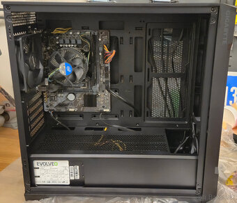 i5-12400, 16GB ram, 1TB NVME Samsung, gaming skrinka - 3