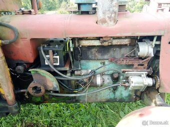 Rozpredám traktor - 3