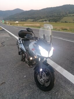 Suzuki 650 dl V strom - 3