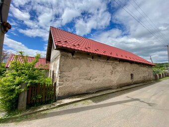 Výrazne znížená cena Na predaj dva domy s krásnym výhľadom - 3