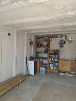 Garáž s elektrikou a jamou v centre Zvolena na predaj - 3