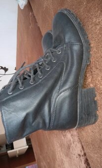 Členkové čižmy Bershka veľkosť 40 - 3