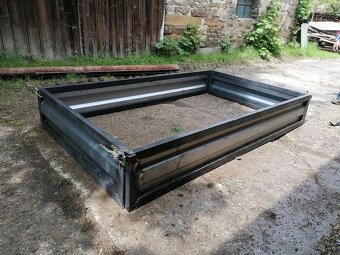 Predám trapezový plech na bočnice vlečka-korba auto karhak - 3