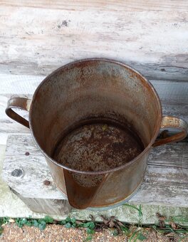 Starožitné nádoby na olej - 3