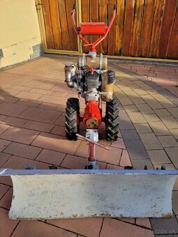 Odhrňač motorový - 3