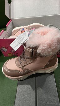 Nenosene nove topanočky pre dievcatko - 3