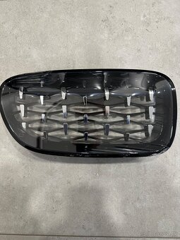 Predné ľadvinky / gril / maska - 3